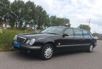 Taxi One - Wagenpark - Mercedes Limosine