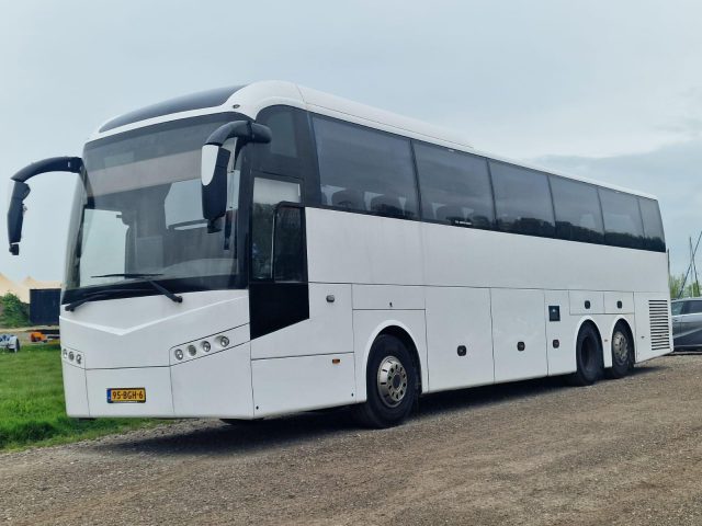 Taxi One - Nieuws - Touringcars